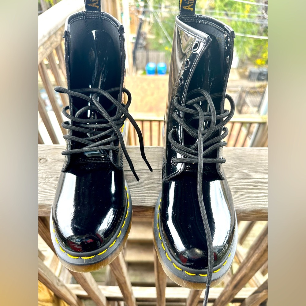 Dr. Martens 1460 Boot, black patent leather size 8